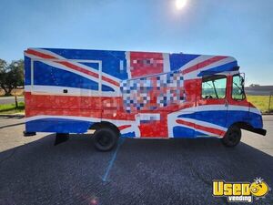 2000 Chevrolet P42 Step Van Bakery Food Truck with 2022 Kitchen Build-Out for Sale in California!