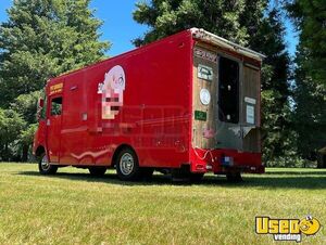 Barbecue Food Truck with Custom Built Pitmaker Smoker Trailer for Sale in Oregon!