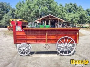 Eye Catching - 2023 5' x 13.5' Mobile Bar with 2023 8.5' x 16.5' Tilt Trailer for Sale in California!