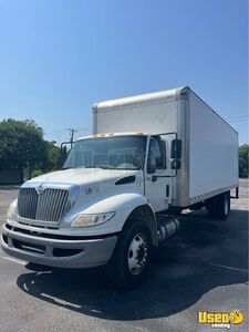 2017  International 4300 Box Truck | Transport Service Vehicle for Sale in Texas!