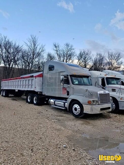 Century Freightliner Semi Truck Texas for Sale