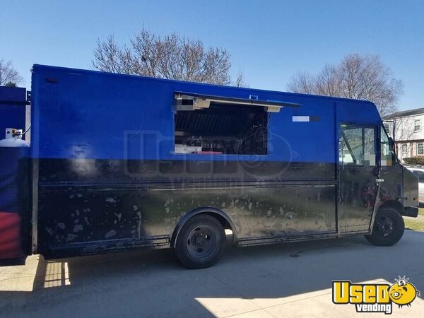 Chevy P30 All-purpose Food Truck Ohio for Sale