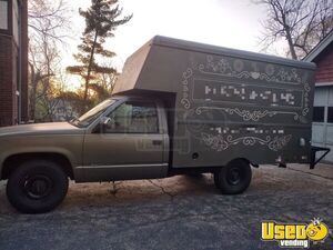 Coffee & Beverage Truck Concession Window Ohio Gas Engine for Sale