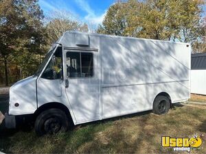 Coffee & Beverage Truck Concession Window Tennessee Diesel Engine for Sale
