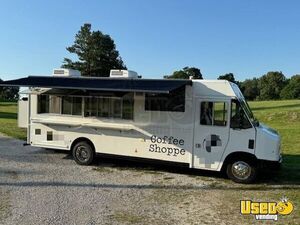 Turn key - 2016 32' Ford Mobile Coffee Shop/Bakery Truck w/ Kegerator System for Sale in Kentucky!