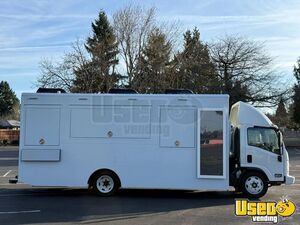 Low Mileage - 2017 20' Isuzu NPR Coffee and Beverage Concession Truck for Sale in Oregon!