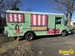 Turnkey - 2003 Workhorse Coffee/Espresso Truck | Beverage Truck for Sale in Pennsylvania!