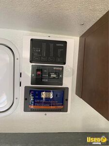 Coffee Truck Coffee & Beverage Truck Commercial Blender / Juicer California for Sale