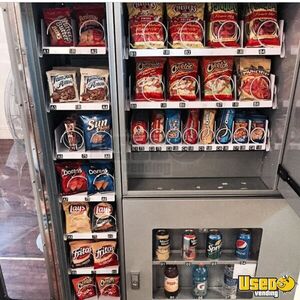 Combo Vending Machine Illinois for Sale
