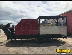 Gooseneck Crawfish Cooking Trailer with Custom Cooking Pot and Refrigeration Unit for Sale in Arkansas!