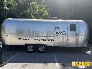 Versatile - 2024 25' Airstream Concession Trailer DIY Mobile Vending Unit for Sale in New York!