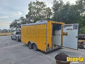 2013 8.5' x 16' Food Concession Trailer Mobile Vending Unit for Sale in Texas!