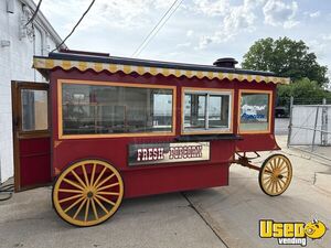 Charming - 2000 6.5' x 14' Popcorn Wagon Trailer Vintage Style Popcorn Trailer for Sale in Wisconsin!