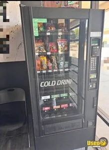 National Vendors GPL Snack and Drink Combo Vending Machine For Sale in Colorado!
