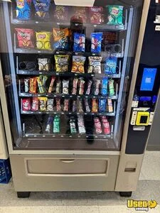 Crane National Vendors 472 Snack and Drink Vending Machine For Sale in New York!