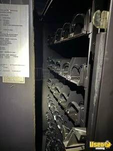 Crane National Snack Machine 3 California for Sale