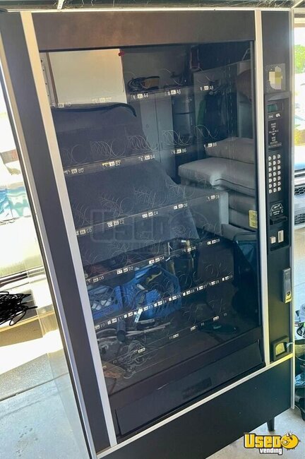 Crane National Snack Machine California for Sale