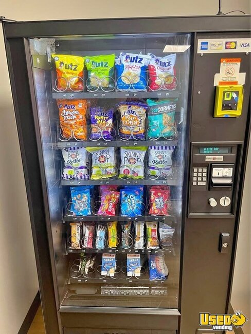 Crane National Snack Machine Maryland for Sale