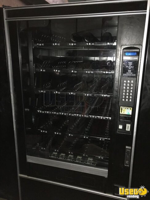 Crane National Snack Machine Massachusetts for Sale