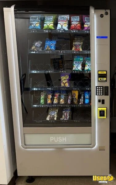 Crane National Snack Machine New York for Sale