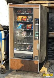 Crane National Vendors 148 Snack and Cookies Vending Machine For Sale in New York!