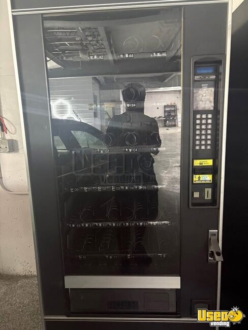 Crane National Snack Machine Wisconsin for Sale
