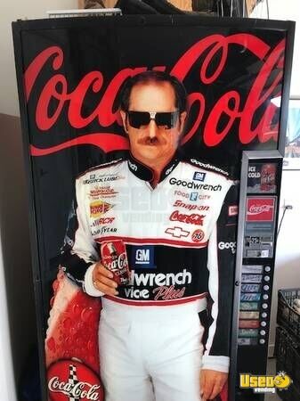 Dale Earnhardt Classic Soda Vending Machines Iowa for Sale