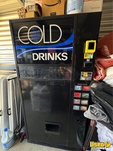 Dixie Narco Soda Machine 3 California for Sale