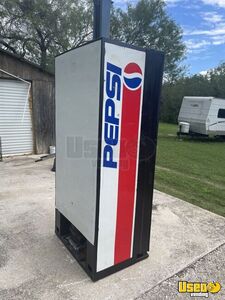 Dixie Narco Soda Machine 4 Texas for Sale