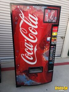 Dixie Narco 9 Selection Electrical Soda Coke Front Vending Machine for Sale in California!