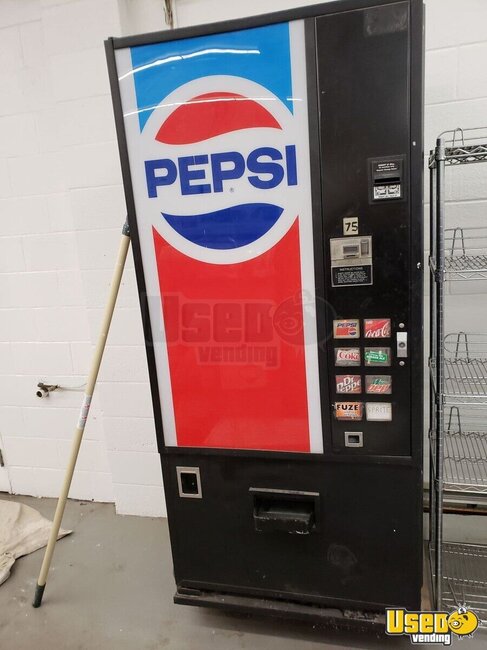 Dixie Narco Soda Machine Connecticut for Sale