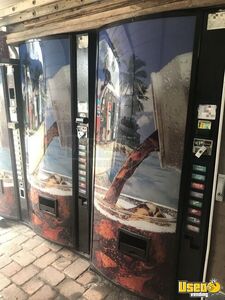 LIQUIDATION SALE 19 Dixie Narco 368/440 Soda Vending Machines For Parts or Refurbishment for Sale in Florida!