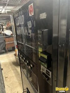Dixie Narco 501E Electronic Soda Cold Drink Vending Machine For Sale in Florida!