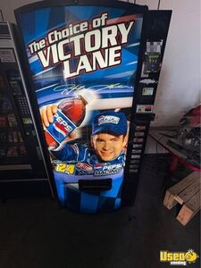 Dixie Narco 501E Canned Soda Cold Drink Nascar Pepsi Front Vending Machine For Sale in Florida!
