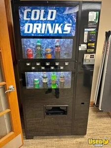 9 Select Dixie-Narco Soda Cold Drink Vending Machine For Sale in Tennessee!