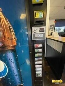 2004 Dixie Narco 501E Bottle Can Soda Vending Machine For Sale in Tennessee