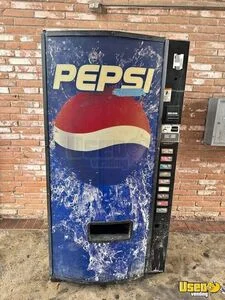 Dixie Narco 10 Select Electrical Soda Cold Drink Vending Machine For Sale in Texas!