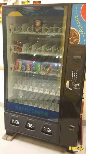 Dn5900 Soda Vending Machines New York for Sale