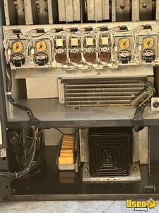 Dncb-440cc/252-7 Dixie Narco Soda Machine 6 California for Sale