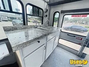 E-350 Ice Cream Truck Ice Cream Truck Fresh Water Tank Texas Gas Engine for Sale