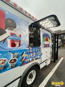 E350 Ice Cream Truck Exterior Customer Counter Texas Gas Engine for Sale