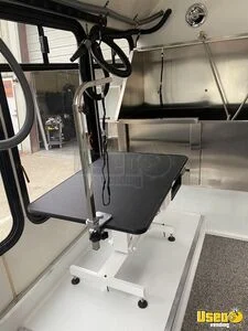 E350 Pet Grooming Truck Pet Care / Veterinary Truck Fresh Water Tank Texas Gas Engine for Sale