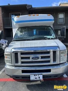 E350 Super Duty Ice Cream Truck Concession Window Texas Gas Engine for Sale