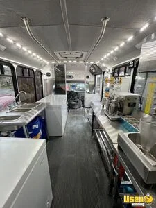 E350 Super Duty Ice Cream Truck Triple Sink Texas Gas Engine for Sale