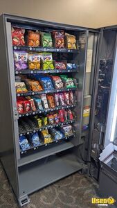 Env5s Seaga Snack Machine 4 Illinois for Sale