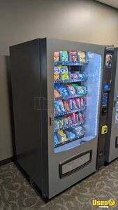 Seaga Envision ENV5S Glass Front Snack Vending Machine For Sale in Illinois!