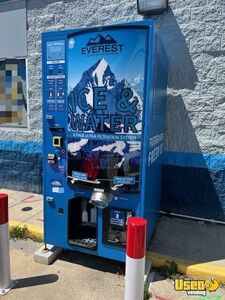 2023 VX3 Everest Ice Bagged Ice and Filtered Water Vending Machine For Sale in Florida!