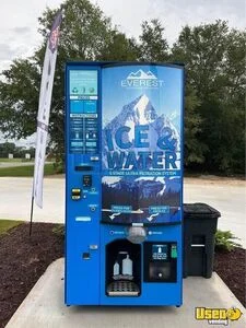 Like New 2022 Everest Ice VX4 Bagged Ice and Filtered Water Vending Machine For Sale in Georgia!