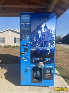 2022 Everest Ice VX4 Bagged Ice and Filtered Water Vending Machine For Sale in Iowa!
