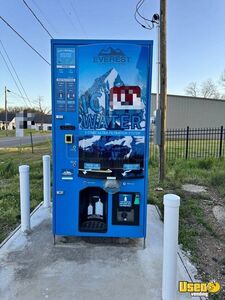 2023 Everest Ice VX Bagged Ice and Water Vending Machine For Sale in Louisiana!